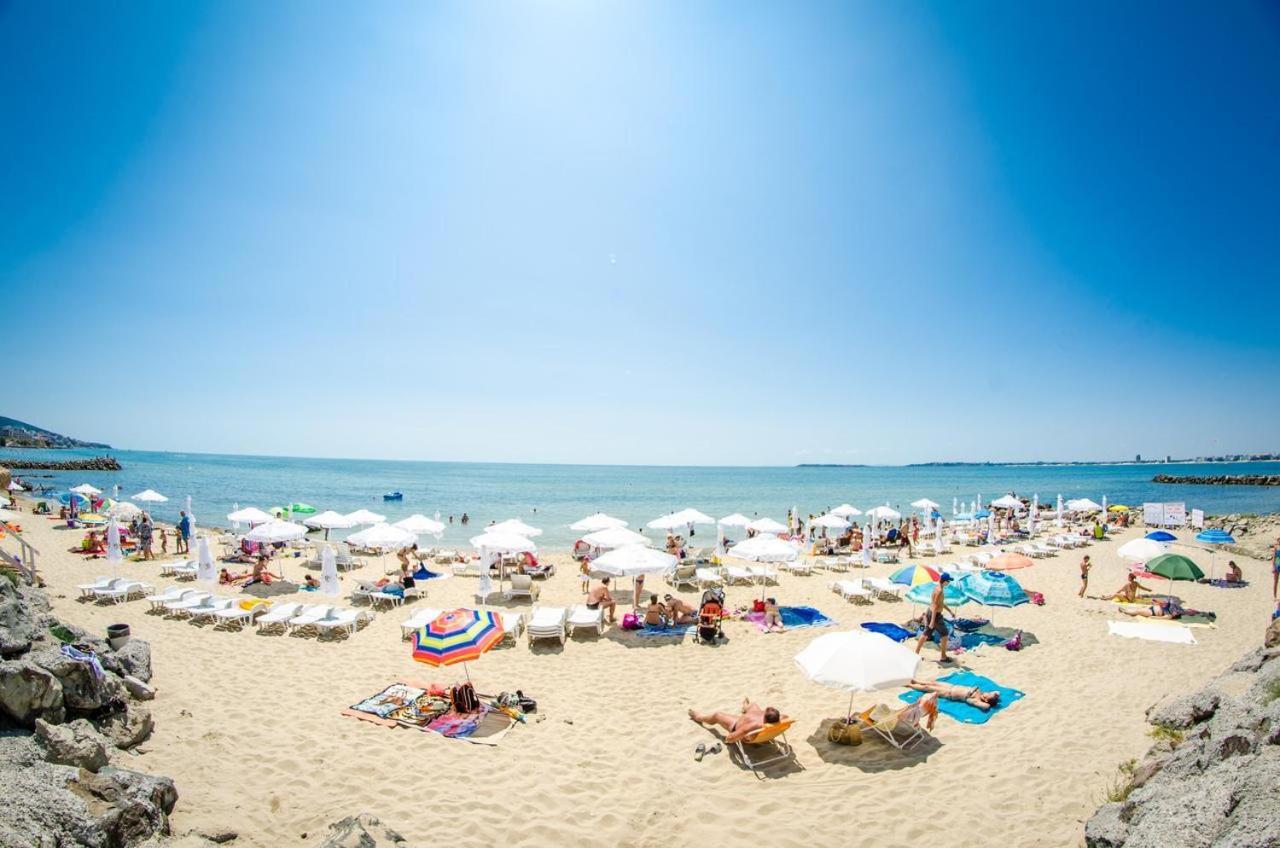 Prestige Fort Beach - Premium Apartments Свети Влас Екстериор снимка