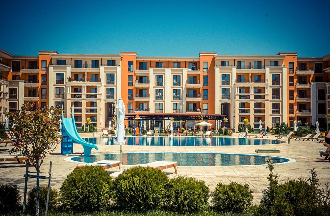 Prestige Fort Beach - Premium Apartments Свети Влас Екстериор снимка