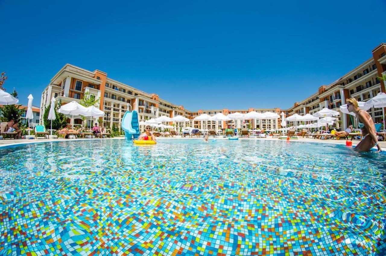 Prestige Fort Beach - Premium Apartments Свети Влас Екстериор снимка