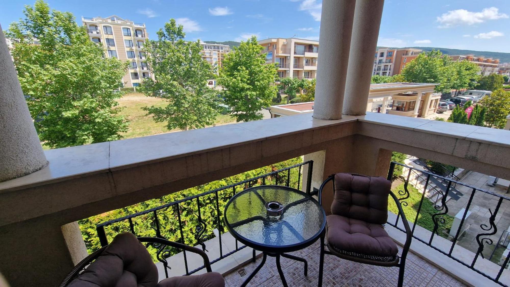 Prestige Fort Beach - Premium Apartments Свети Влас Стая снимка